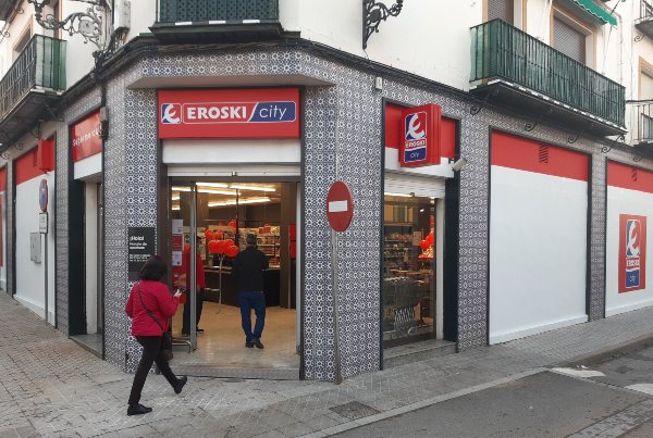 Eroski city continua con el ritmo de aperturas de franquicias y abre nuevo establecimiento en Mairena del Alcor, Sevilla